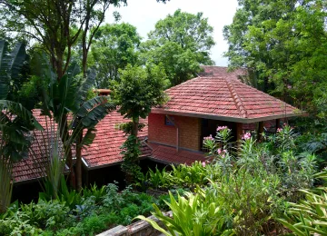 HUSHSTAY X PLENTI HOUSE