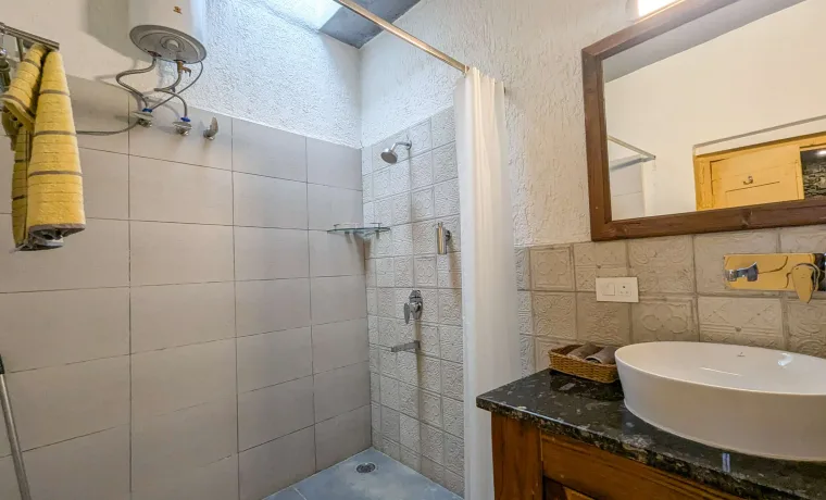 FUSION ROOMS (03 Bedroom Unit)