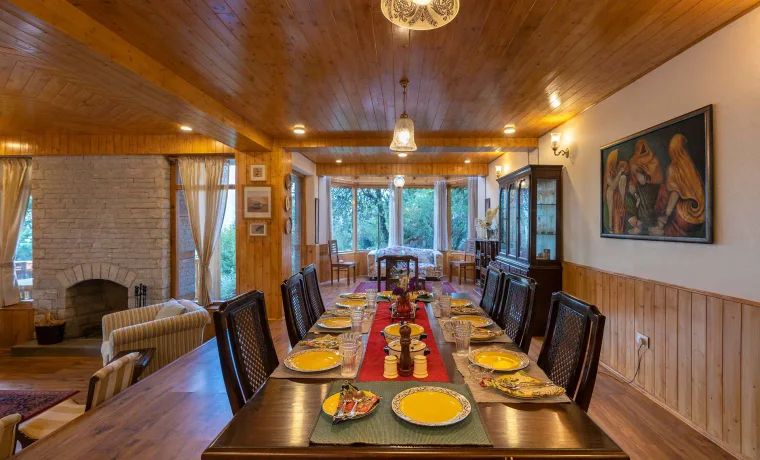 THE WISTERIA VILLA (03 Bedrooms)