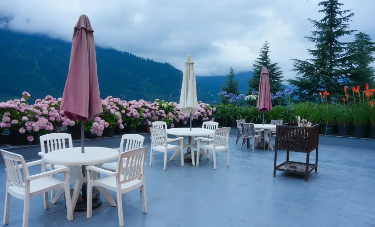 THE WISTERIA VILLA (03 Bedrooms)