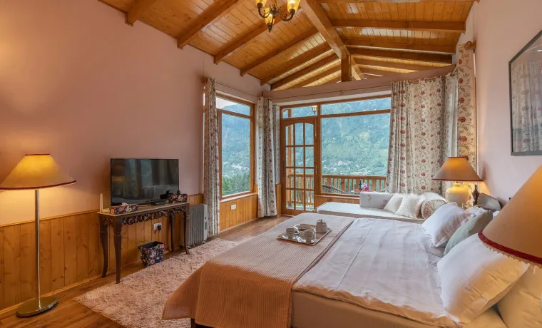 THE WISTERIA VILLA (03 Bedrooms)