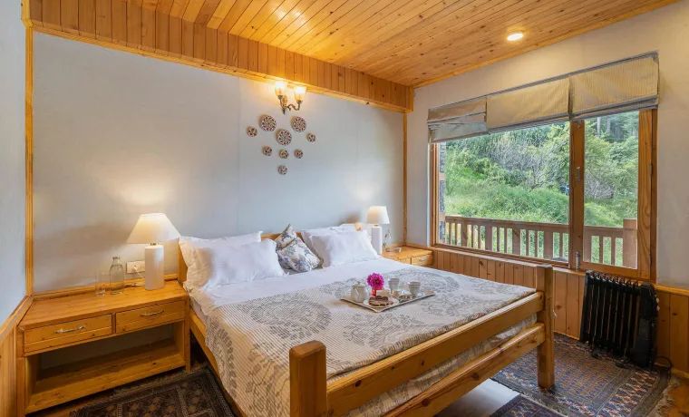 THE WISTERIA COTTAGE (02 Bedrooms)