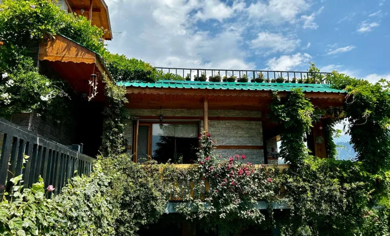 THE WISTERIA COTTAGE (02 Bedrooms)