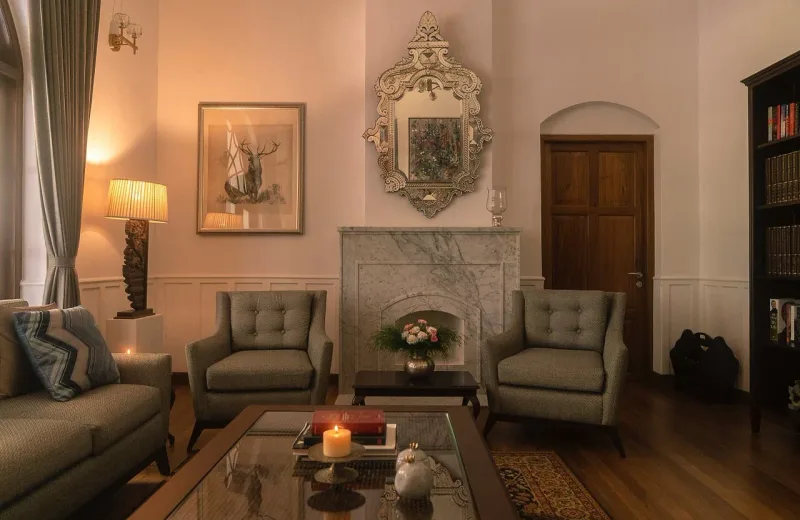 HUSHSTAY X MILFORD ESTATE — photo 4 of 51