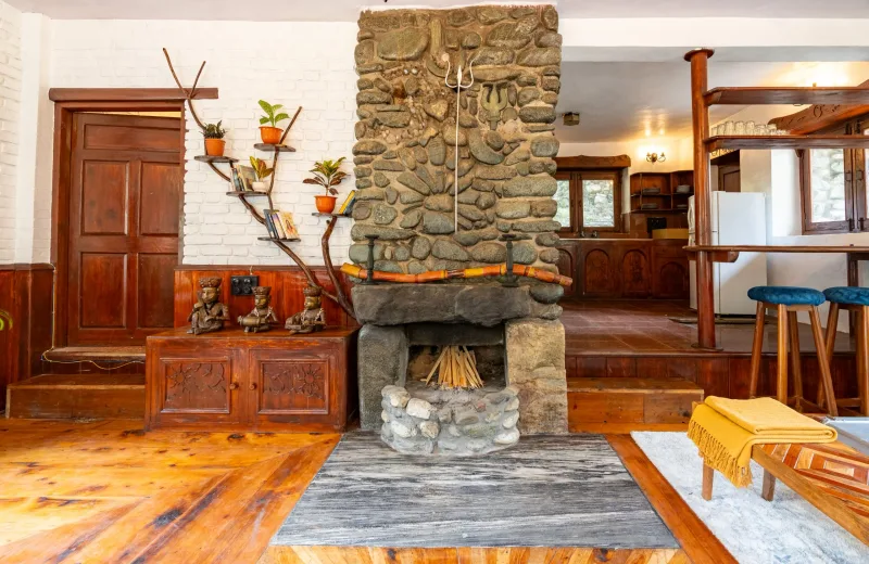 HUSHSTAY X GLENBROOK CASTLE — photo 38 of 42