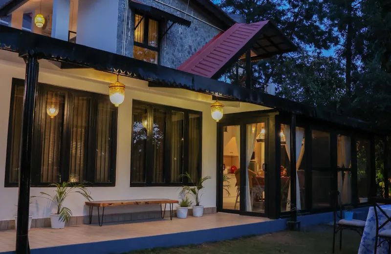 HUSHSTAY X BAREFOOT HOUSE — photo 25 of 49