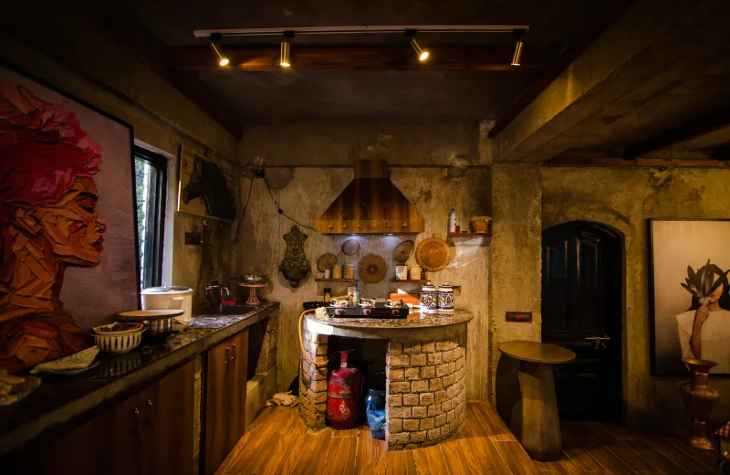 HUSHSTAY X THE CHEESE COTTAGE — photo 12 of 41
