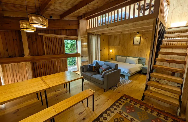 HUSHSTAY X KAMET — photo 1 of 6