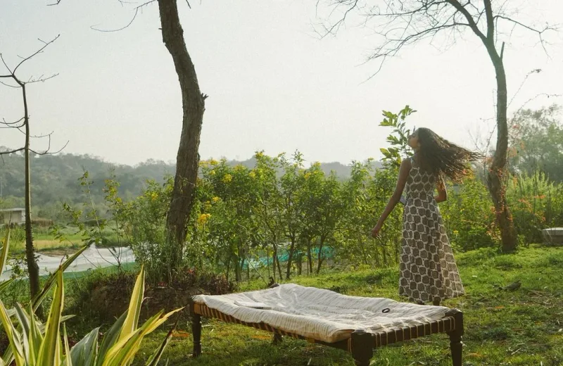 HUSHSTAY X WALDEN LIVING — photo 14 of 32