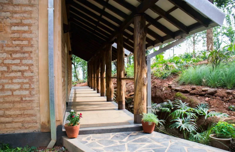 HUSHSTAY X PLENTI HOUSE — photo 5 of 12
