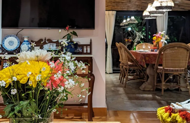HUSHSTAY X BAREFOOT HOUSE — photo 12 of 49