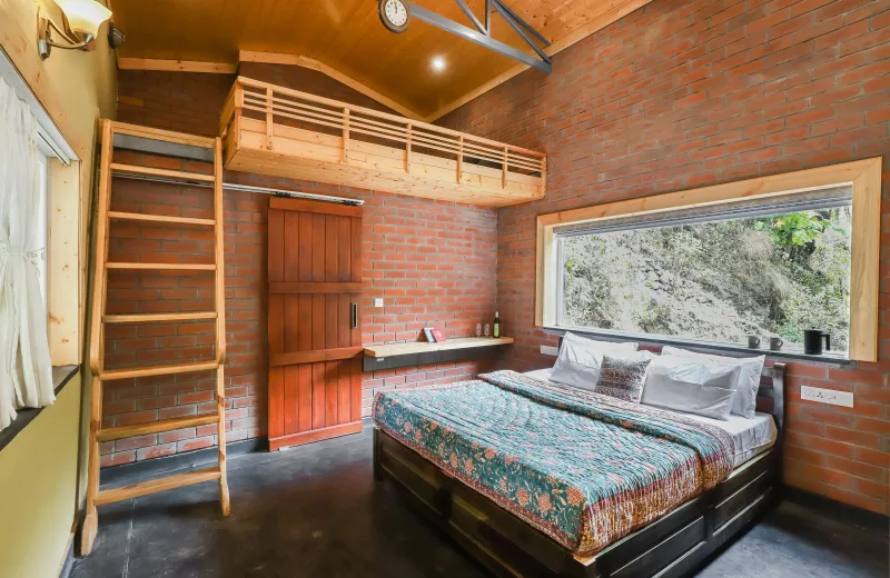 HUSHSTAY X KIPLING TRAIL COTTAGE — photo 12 of 21