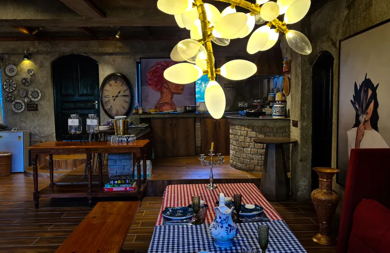 HUSHSTAY X THE CHEESE COTTAGE — photo 29 of 41