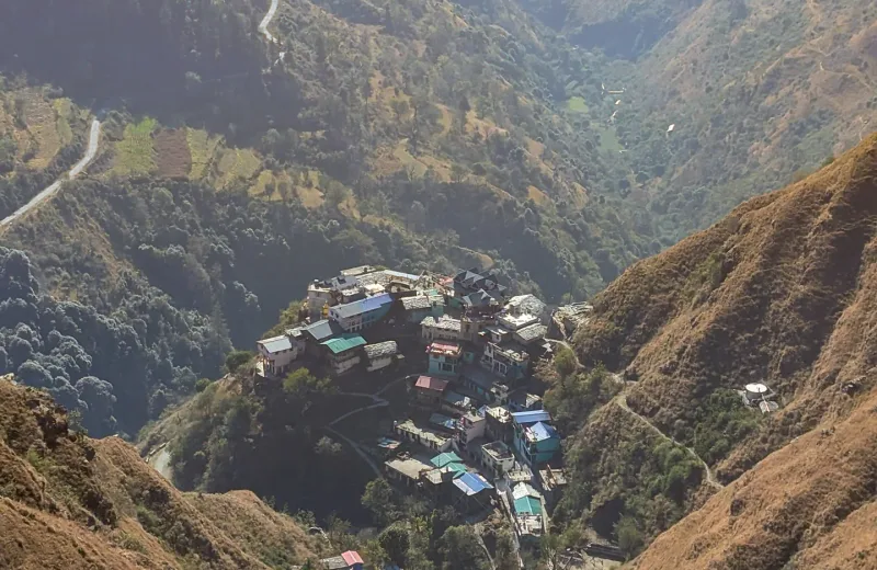 HUSHSTAY X HIMALAYAN HIDDEN HOUSE — photo 15 of 41