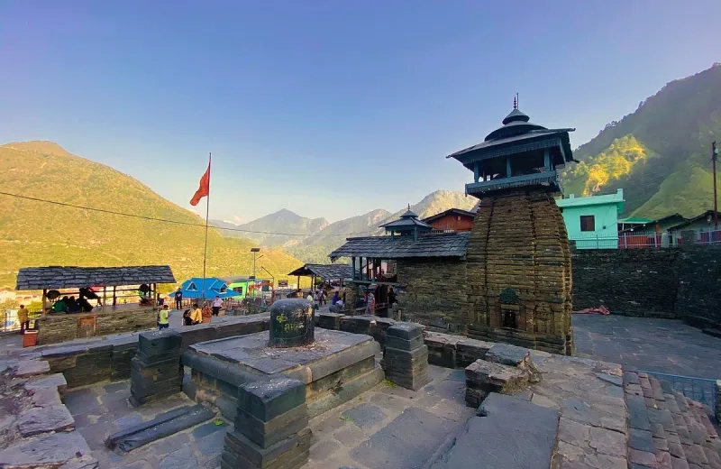HUSHSTAY X HIMALAYAN HIDDEN HOUSE — photo 35 of 41