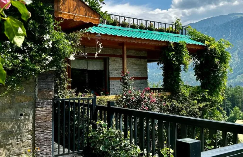 HUSHSTAY X WISTERIA HOUSE — photo 72 of 74