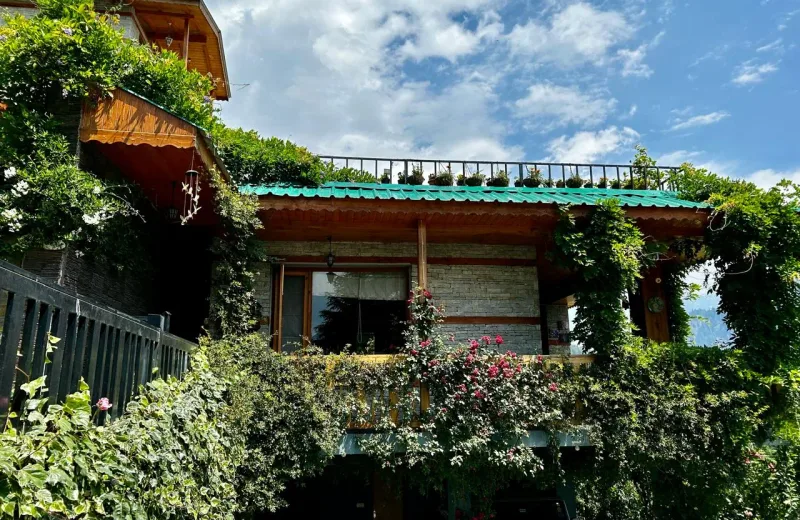 HUSHSTAY X WISTERIA HOUSE — photo 73 of 74