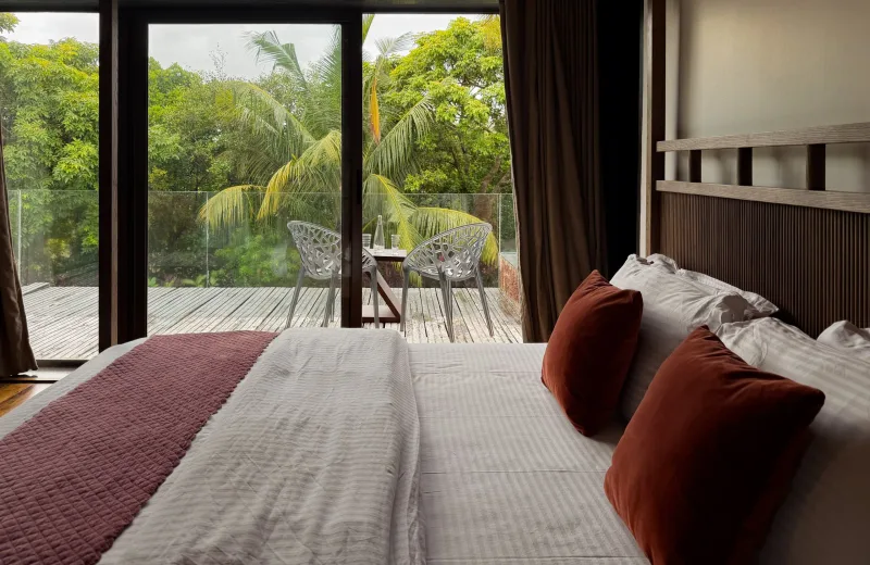 HUSHSTAY X CASA CALMA — photo 3 of 24