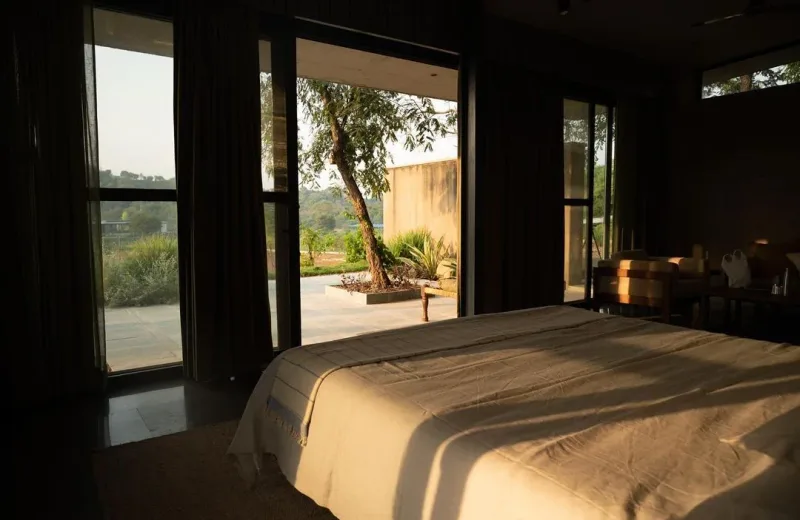 HUSHSTAY X WALDEN LIVING — photo 12 of 13