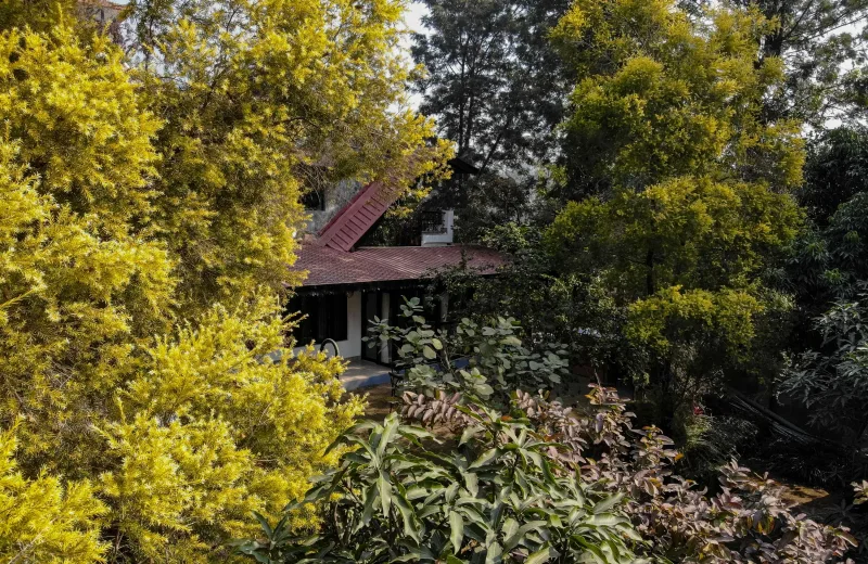 HUSHSTAY X BAREFOOT HOUSE — photo 1 of 49