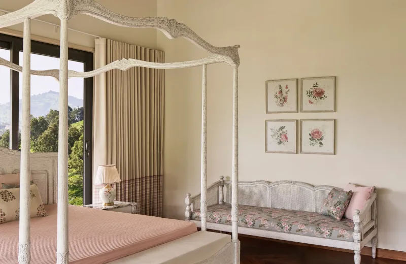 HUSHSTAY X WINDERMERE BUNGALOW — photo 6 of 9
