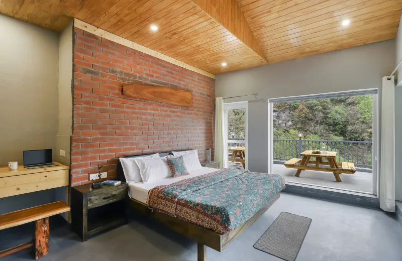 HUSHSTAY X KIPLING TRAIL COTTAGE — photo 1 of 21