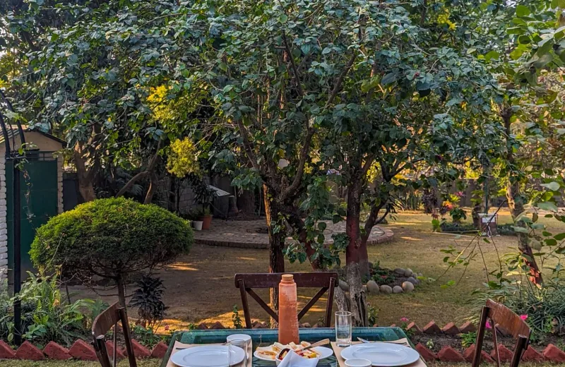 HUSHSTAY X BAREFOOT HOUSE — photo 16 of 49