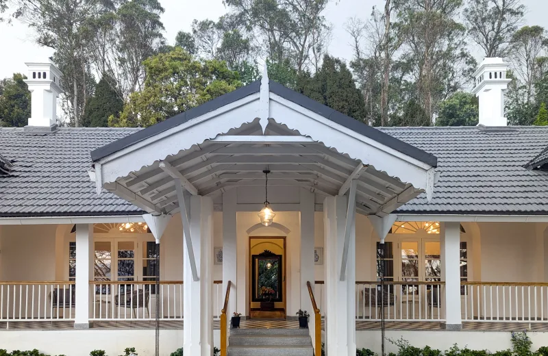 HUSHSTAY X MILFORD ESTATE — photo 27 of 51