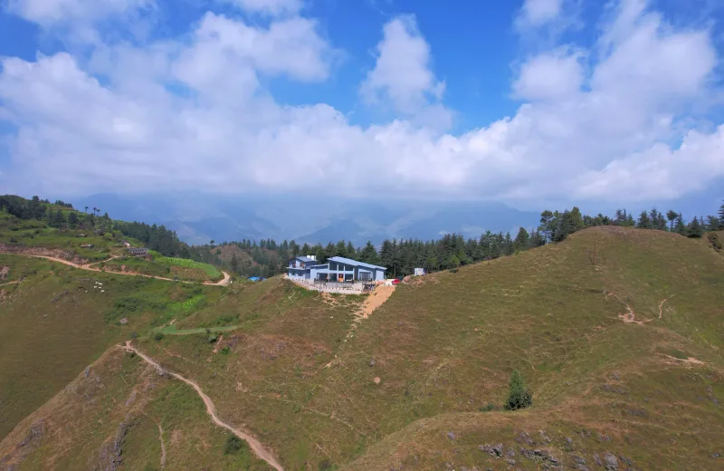 HUSHSTAY X HIMALAYAN HIDDEN HOUSE — photo 1 of 41