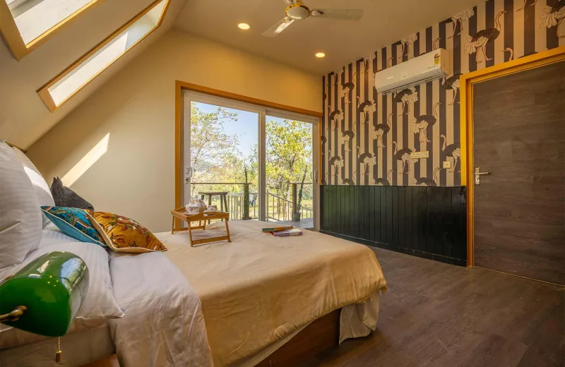 HUSHSTAY X OLIVE CHALET — photo 16 of 29