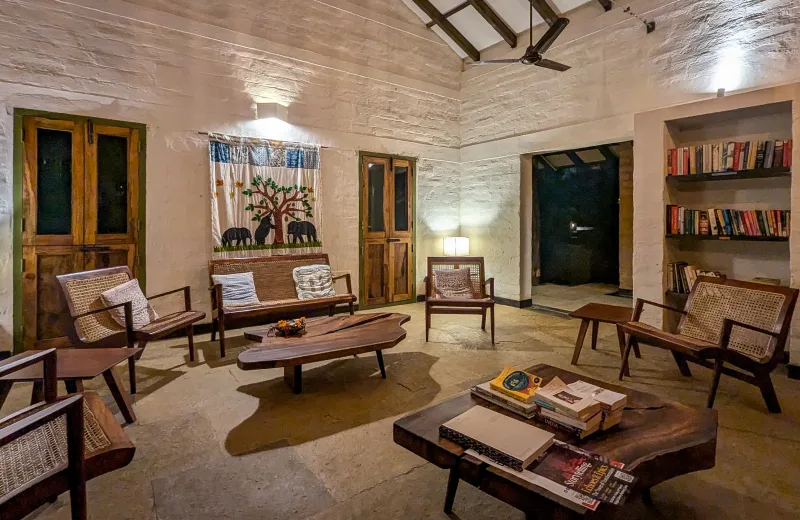 HUSHSTAY X PLENTI HOUSE — photo 18 of 44