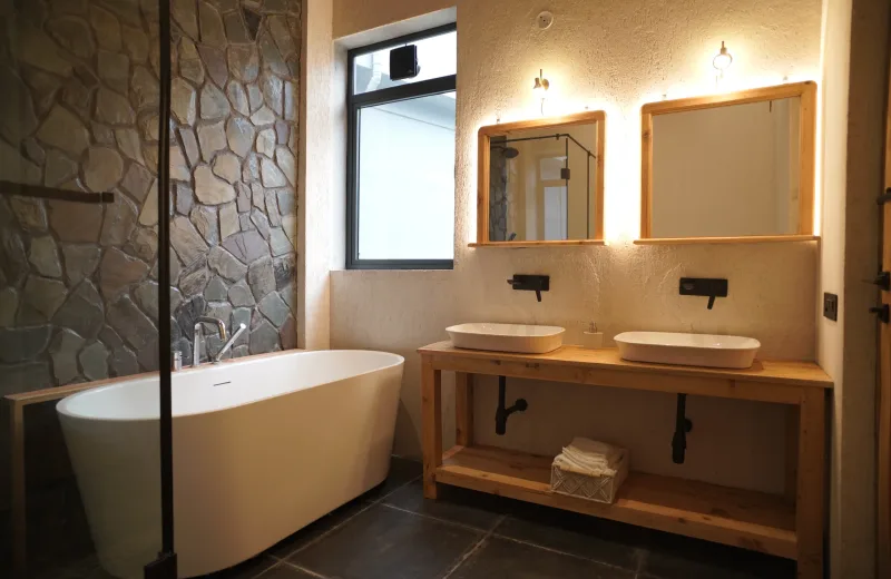 HUSHSTAY X HIMALAYAN HIDDEN HOUSE — photo 5 of 5