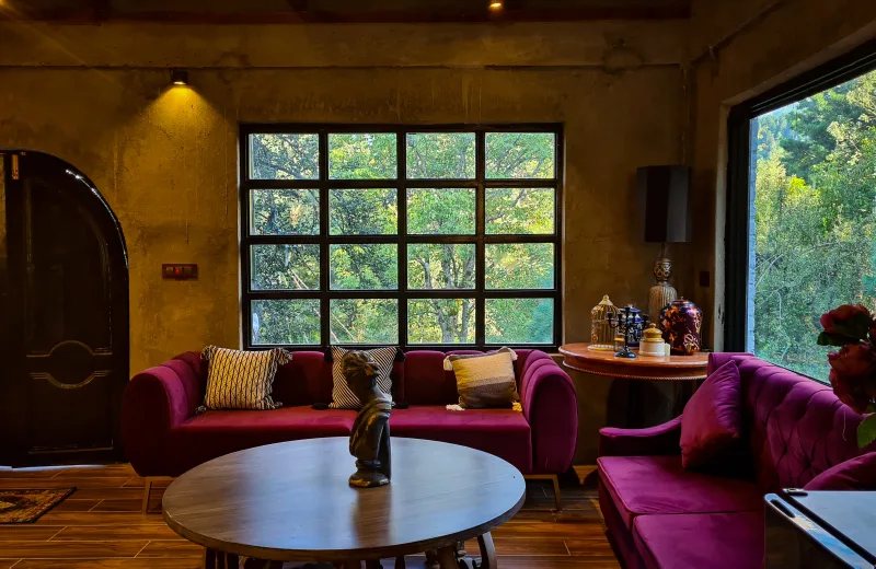 HUSHSTAY X THE CHEESE COTTAGE — photo 10 of 41