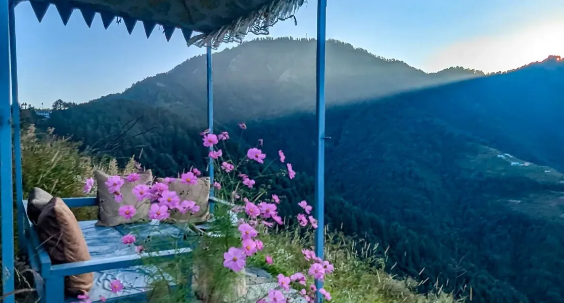 HUSHSTAY X GARHWAL — photo 4 of 52