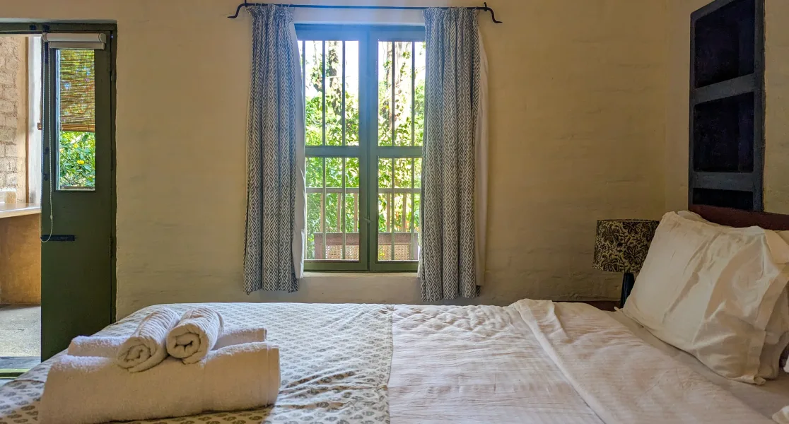 HUSHSTAY X PLENTI HOUSE — photo 9 of 44
