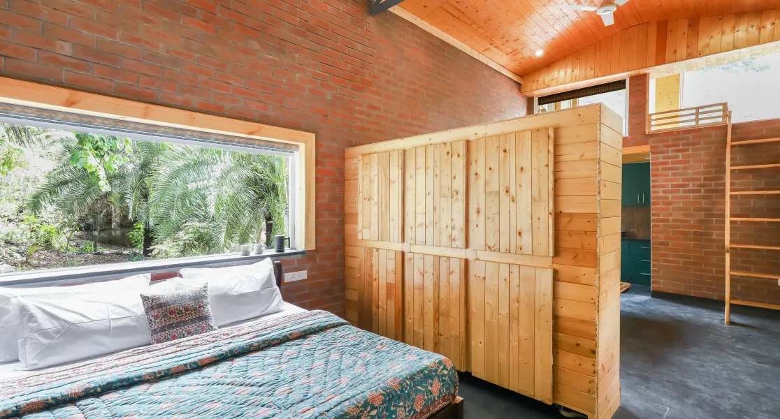 HUSHSTAY X KIPLING TRAIL COTTAGE — photo 14 of 21