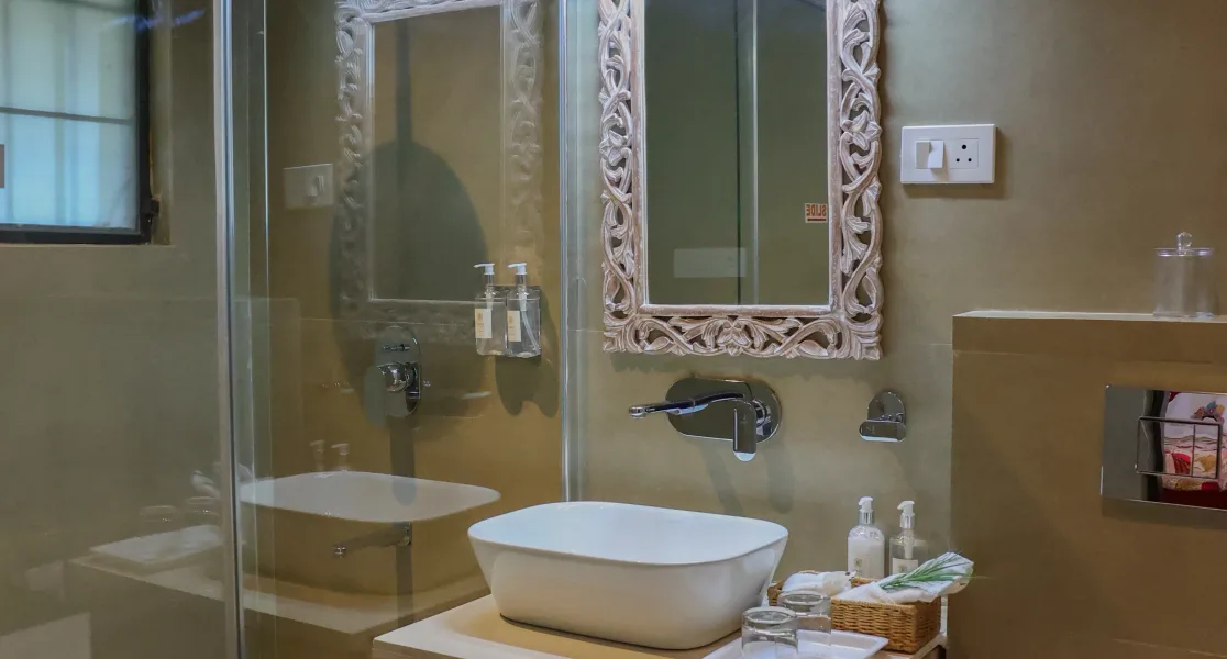 HUSHSTAY X BAREFOOT HOUSE — photo 12 of 25