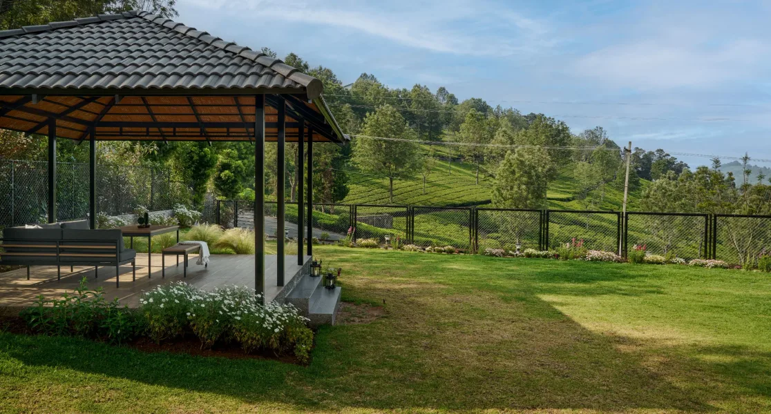 HUSHSTAY X WINDERMERE BUNGALOW — photo 2 of 36