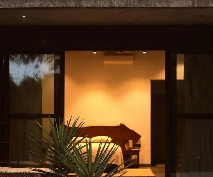 HUSHSTAY X WALDEN LIVING — photo 3 of 13