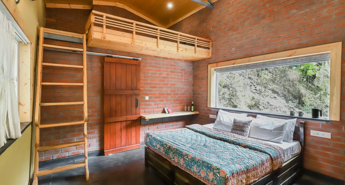 HUSHSTAY X KIPLING TRAIL COTTAGE — photo 12 of 21