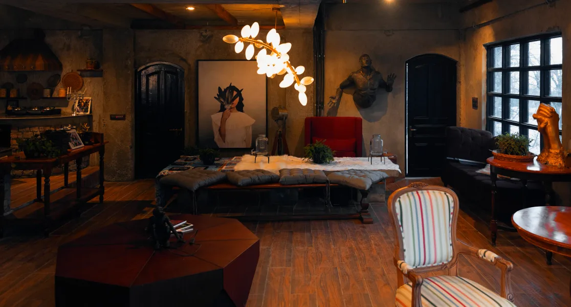 HUSHSTAY X THE CHEESE COTTAGE — photo 26 of 41