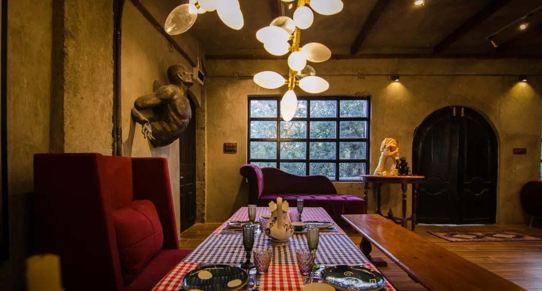 HUSHSTAY X THE CHEESE COTTAGE — photo 13 of 41