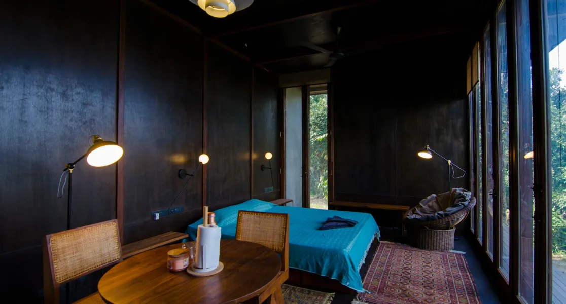 HUSHSTAY X MERAKI — photo 14 of 50