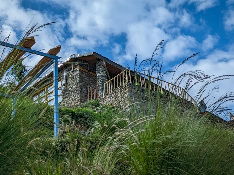 HUSHSTAY X GARHWAL