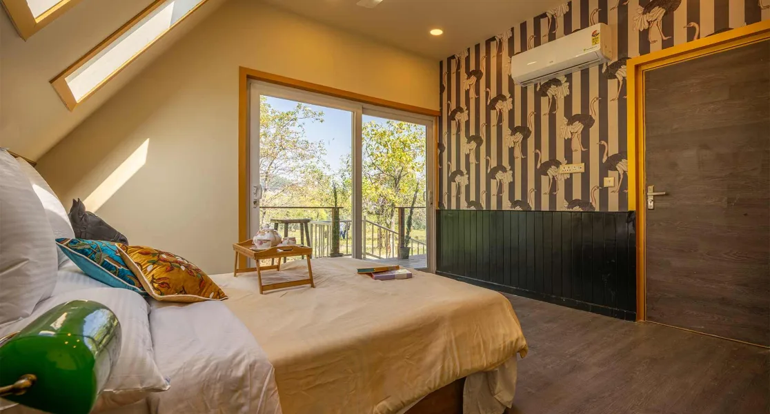 HUSHSTAY X OLIVE CHALET — photo 16 of 29