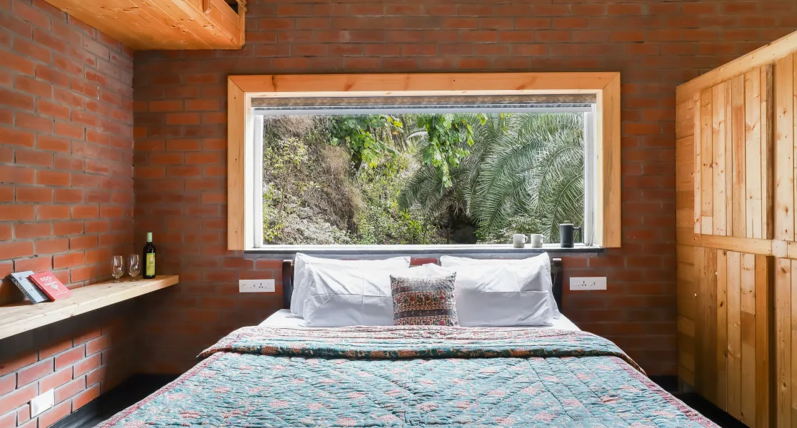 HUSHSTAY X KIPLING TRAIL COTTAGE — photo 13 of 21