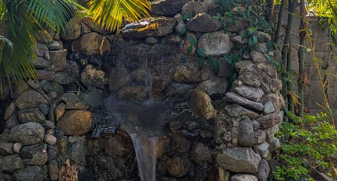 HUSHSTAY X BAREFOOT HOUSE — photo 15 of 49