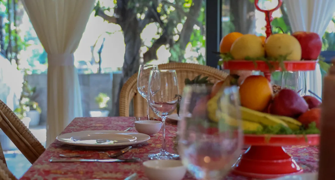 HUSHSTAY X BAREFOOT HOUSE — photo 7 of 25