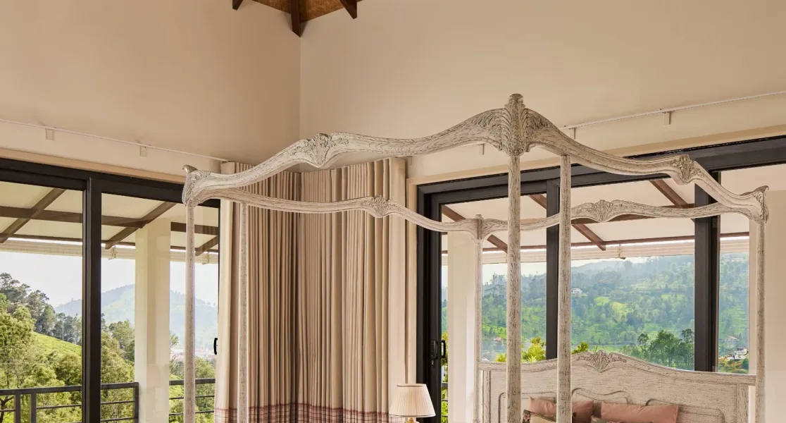 HUSHSTAY X WINDERMERE BUNGALOW — photo 5 of 9