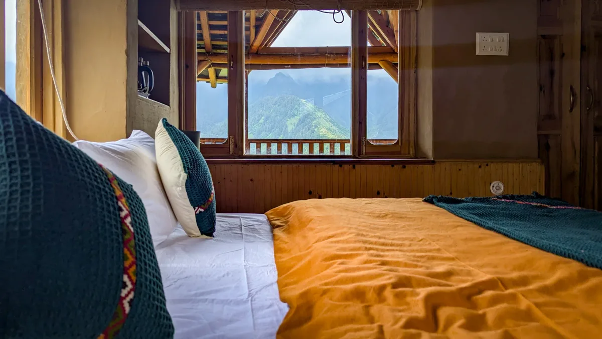 HUSHSTAY X KARDHAR PROJECT — photo 1 of 16